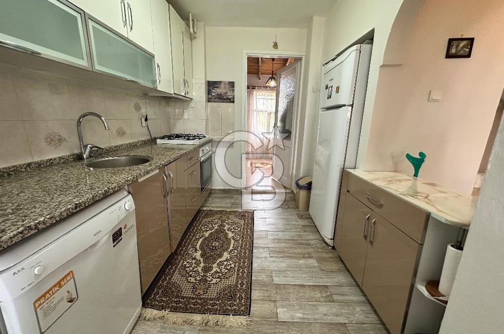 ÇEŞME ILDIR BORNOVALILAR SİTESİNDE KİRALIK BAHÇELİ 3+1 VİLLA