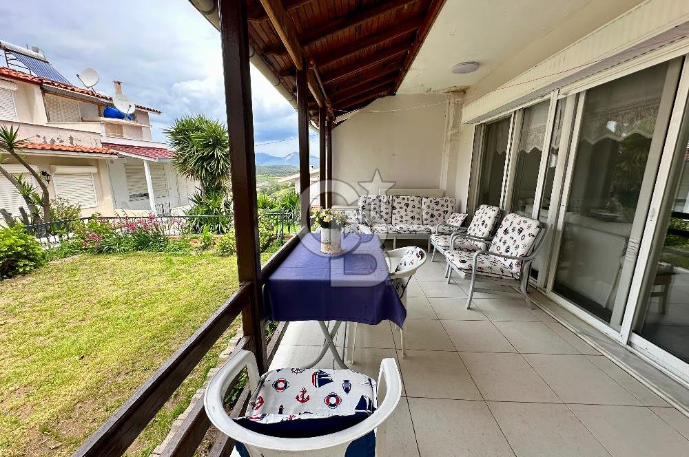 ÇEŞME ILDIR BORNOVALILAR SİTESİNDE KİRALIK BAHÇELİ 3+1 VİLLA