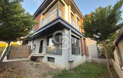 URLA ÇAMLIÇAYDA 4+1 KİRALIK TRİPLEKS VİLLA