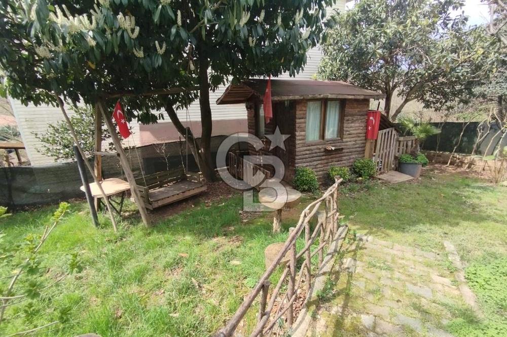 SATILIK BEYKOZDA ELMALI KÖYÜNDE MÜSTAKİL BAHÇELİ EV