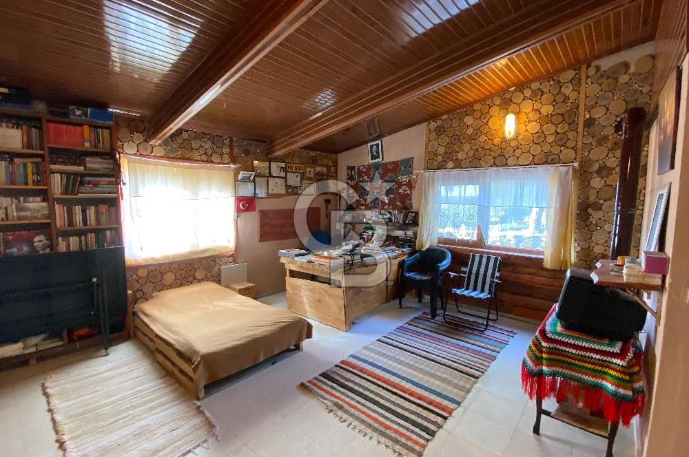  Kozak Yaylası’nda Satılık Doğayla İç İçe Taş Ev – 2.934 m² Arsa Üzerinde 