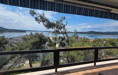  Ayvalık Sefa Çamlık’ta Lebi Derya Deniz Manzaralı 3+1 Satılık Daire