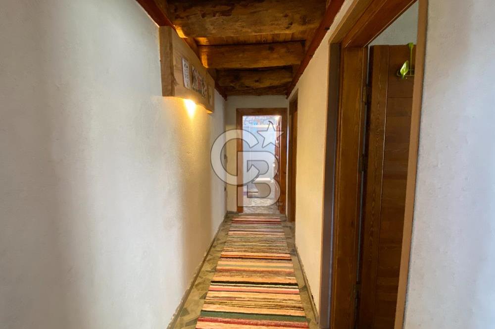  Kozak Yaylası’nda Satılık Doğayla İç İçe Taş Ev – 2.934 m² Arsa Üzerinde 