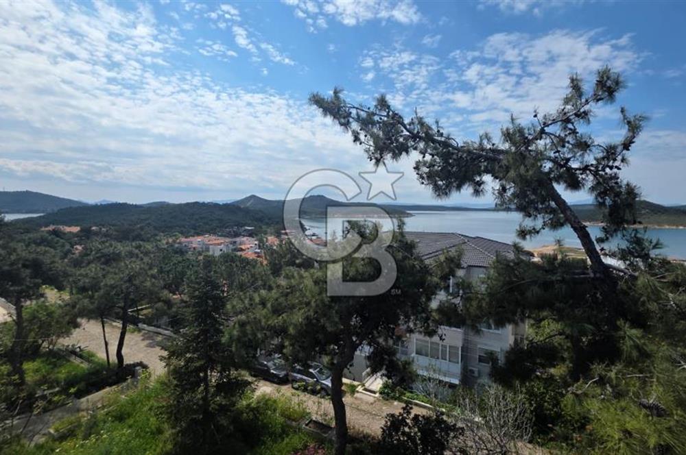  Ayvalık Sefa Çamlık’ta Lebi Derya Deniz Manzaralı 3+1 Satılık Daire