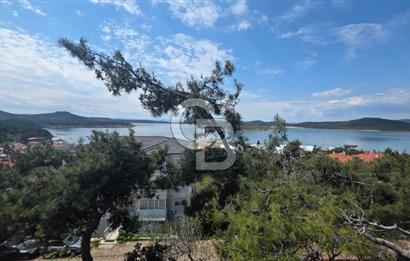  Ayvalık Sefa Çamlık’ta Lebi Derya Deniz Manzaralı 3+1 Satılık Daire