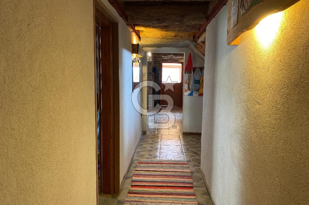  Kozak Yaylası’nda Satılık Doğayla İç İçe Taş Ev – 2.934 m² Arsa Üzerinde 