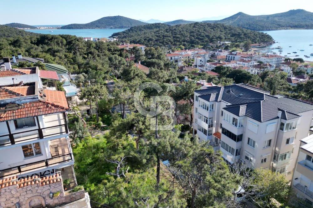  Ayvalık Sefa Çamlık’ta Lebi Derya Deniz Manzaralı 3+1 Satılık Daire