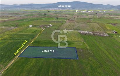 CB KİNG'DEN KOCAAVŞAR MAHALLESİ'NDE 2023 m² SATILIK TARLA
