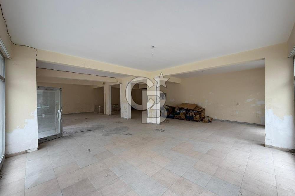 GENÇ OSMAN CD. YAKINI YERDEN ISITMALI 290 M² KİRALIK DÜKKAN