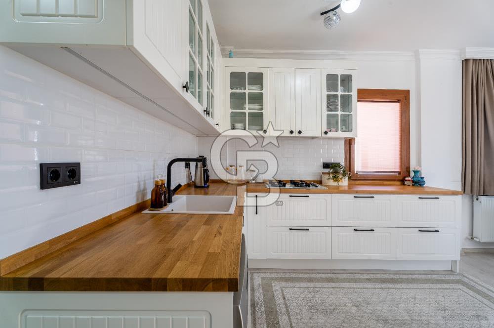 YALIKAVAK DİRMİL ANAYOLA 100M HAVUZLU SİTEDE YENİLENMİŞ DAİRE