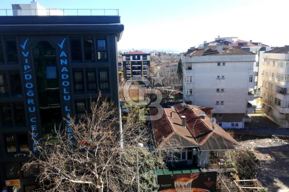 TUZLA POSTANE MAHALLESİ İSTASYON CADDE ÜSTÜNDE 3+1 SATILIK DAİRE