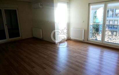 TUZLA POSTANE MAHALLESİ İSTASYON CADDE ÜSTÜNDE 3+1 SATILIK DAİRE