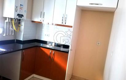 TUZLA POSTANE MAHALLESİ İSTASYON CADDE ÜSTÜNDE 3+1 SATILIK DAİRE