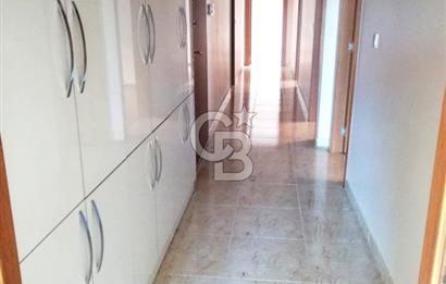 TUZLA POSTANE MAHALLESİ İSTASYON CADDE ÜSTÜNDE 3+1 SATILIK DAİRE