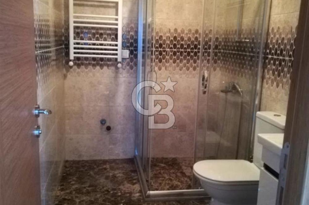TUZLA POSTANE MAHALLESİ İSTASYON CADDE ÜSTÜNDE 3+1 SATILIK DAİRE