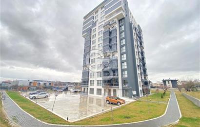 Yeni Bağlıca'da Giriş Kat 3+1 Kiralık Site Dairesi