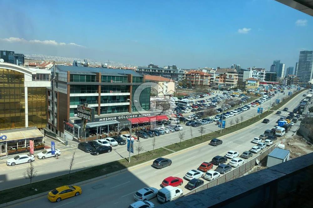 PRESTİJLİ KONUMDA, ANA CADDEYE CEPHE NATAMAM OFİS FIRSATI!