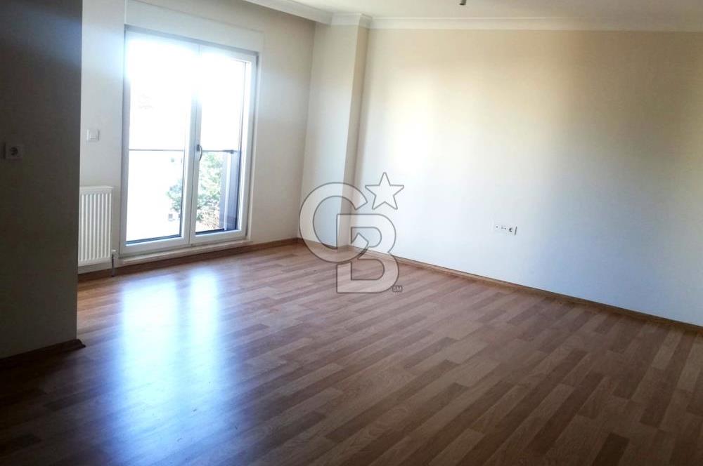 TUZLA POSTANE MAHALLESİ İSTASYON CADDE ÜSTÜNDE 3+1 SATILIK DAİRE