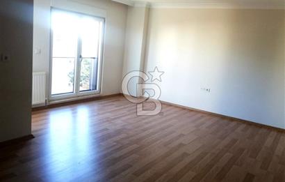 TUZLA POSTANE MAHALLESİ İSTASYON CADDE ÜSTÜNDE 3+1 SATILIK DAİRE