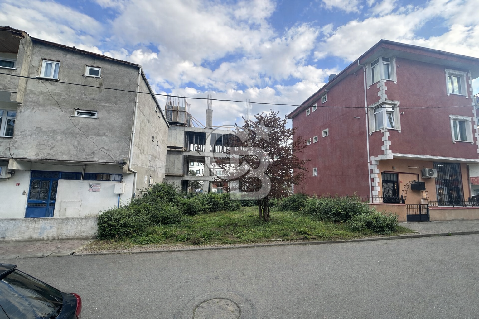 TUZLA MİMAR SİNAN MAHALLESİNDE 168 M2 KONUT İMARLI SATILIK ARSA