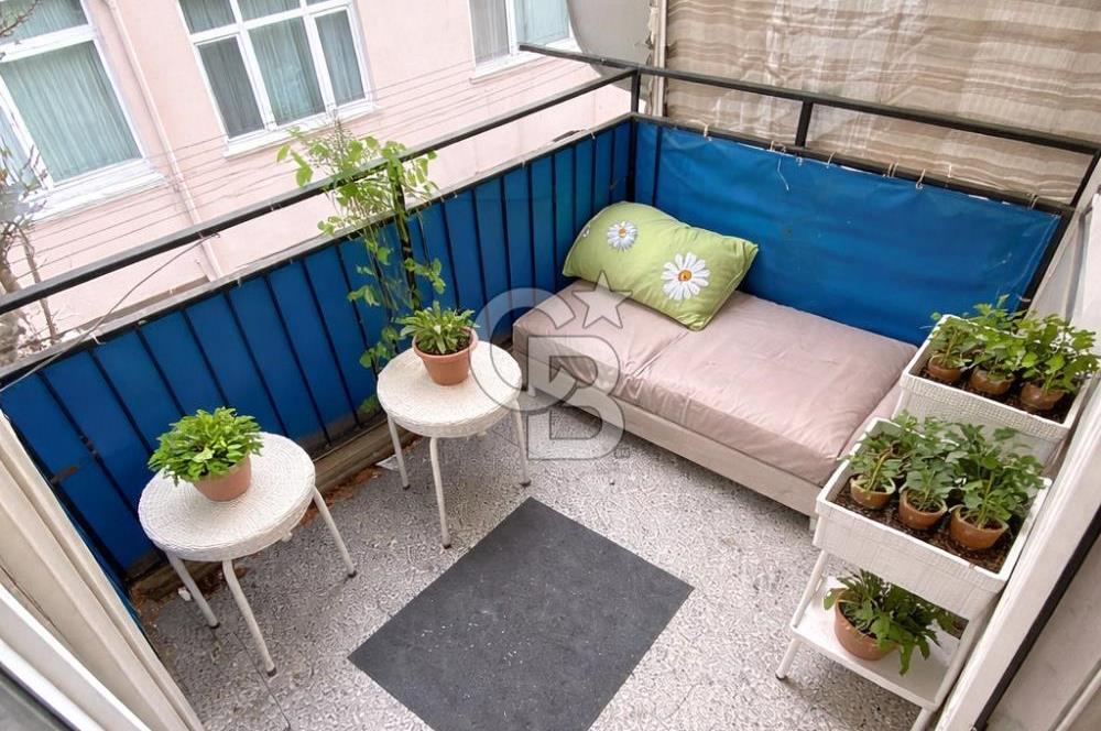 ZEYNEP KAMİL DE GENİŞ FERAH ÇİFT CEPHE 2+1 DAİRE