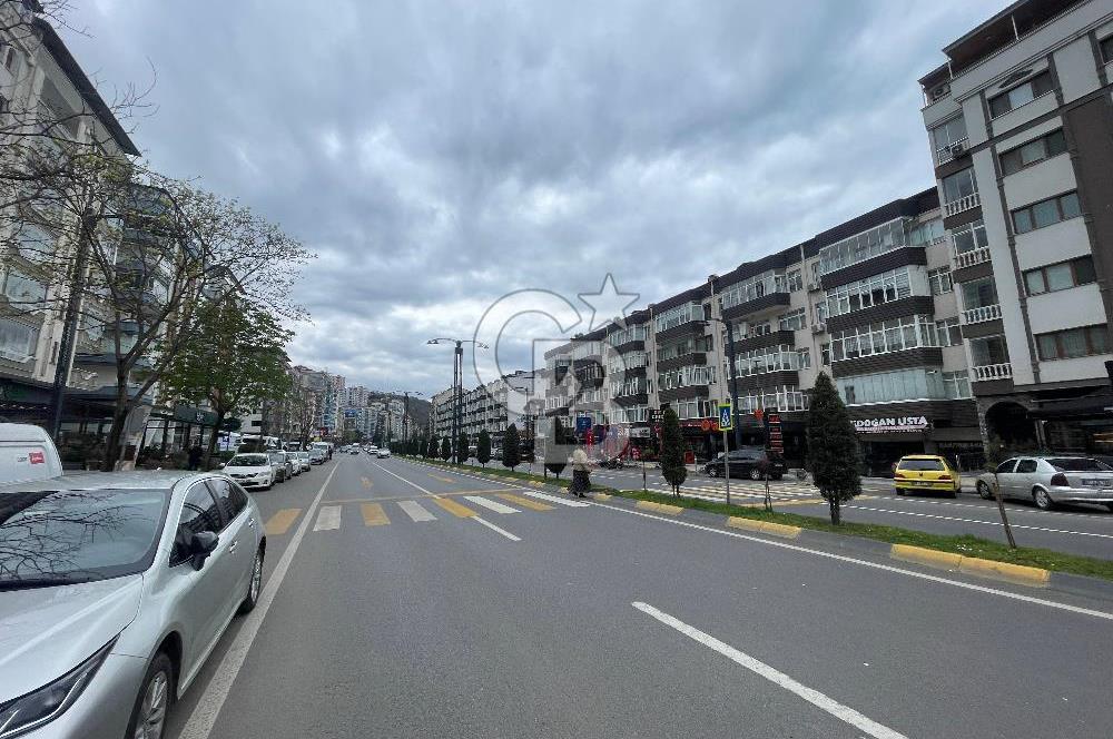 1 NOLU BEŞİRLİ MAH. İŞLEK CADDE ÜZERİ DEVREN KİRALIK DÜKKAN