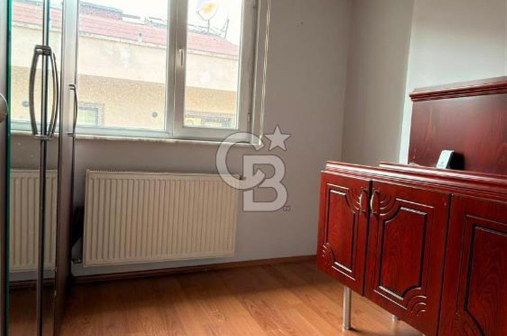 Ümraniye Şerifali Mah. Satılık 5+2 250 M2 Üst Dubleks Daire