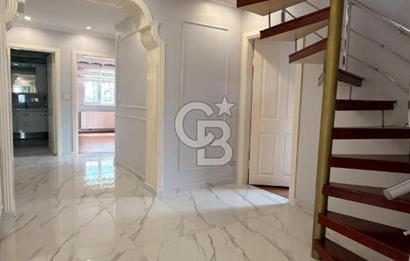 Ümraniye Şerifali Mah. Kiralık 5+2 250 M2 Üst Dubleks Daire