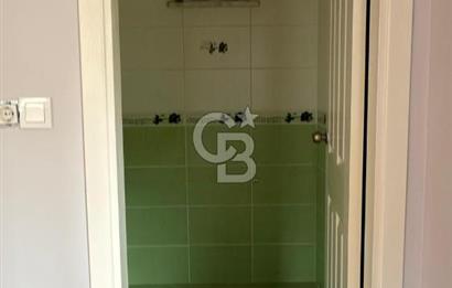 Ümraniye Şerifali Mah. Satılık 5+2 250 M2 Üst Dubleks Daire