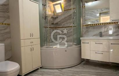 Ümraniye Şerifali Mah. Kiralık 5+2 250 M2 Üst Dubleks Daire