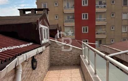 Ümraniye Şerifali Mah. Satılık 5+2 250 M2 Üst Dubleks Daire