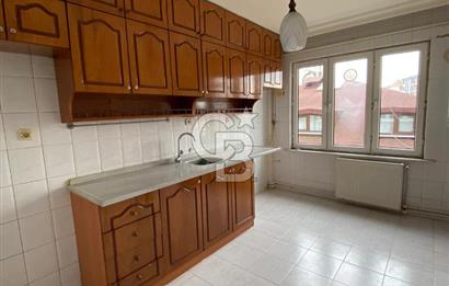 Ümraniye Çarşıya Yürüme Mesafesinde 2+1 Kiralık Geniş Daire