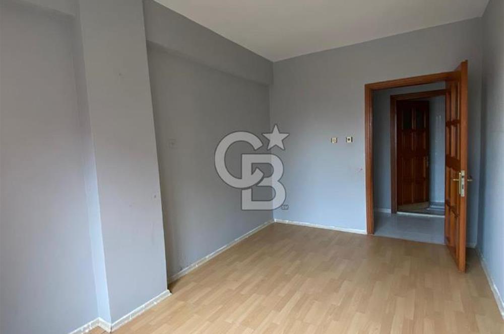 Ümraniye Çarşıya Yürüme Mesafesinde 2+1 Kiralık Geniş Daire