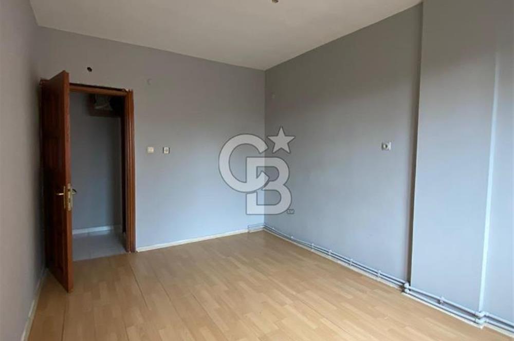 Ümraniye Çarşıya Yürüme Mesafesinde 2+1 Kiralık Geniş Daire