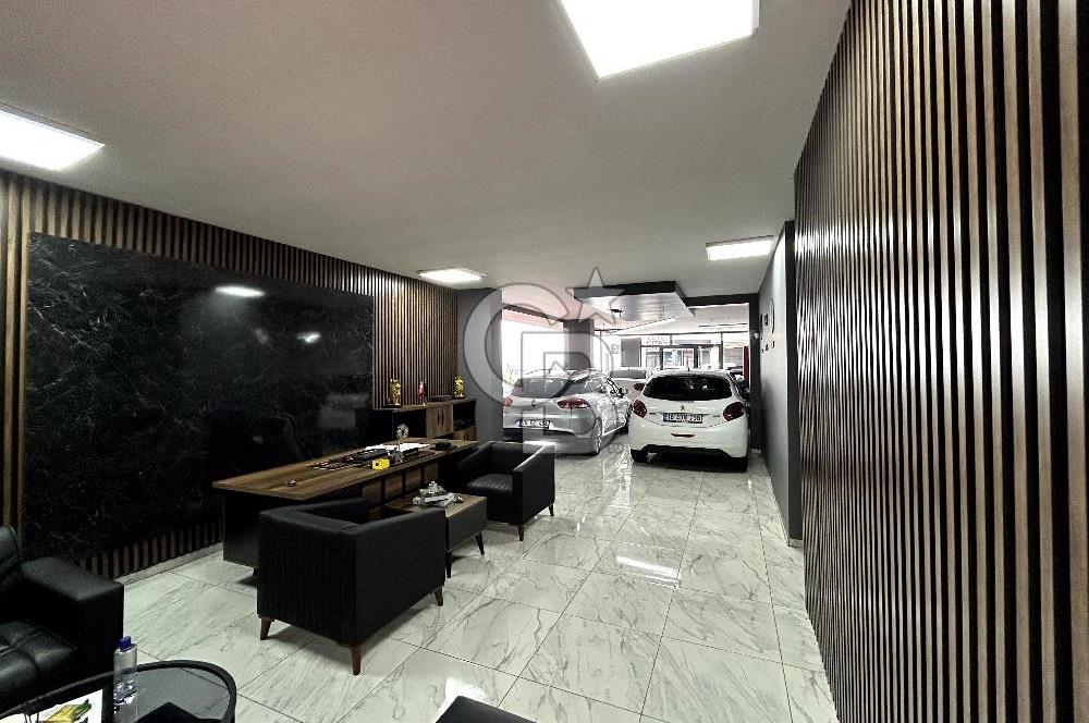 İzmir Yolu Yakını Köşe Vitrinli Kiracılı Satılık Dükkan