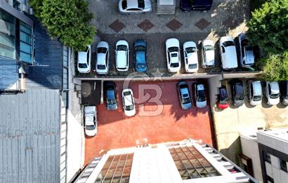 İzmir Yolu Yakını Köşe Vitrinli Kiracılı Satılık Dükkan