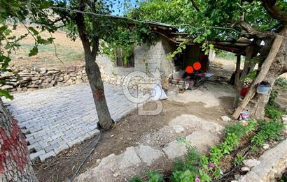 ERMENEK MERKEZDE KİRALIK HAZIR AHIR VE ARAZİ 