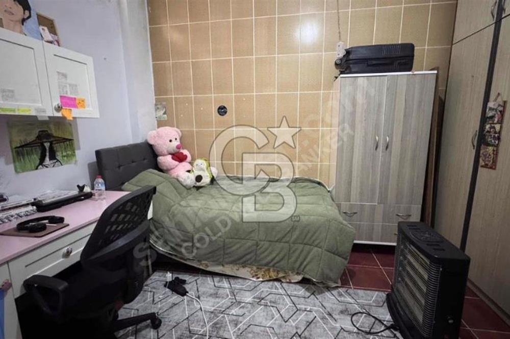 Doğanay Mahallesinde Merkezi Konumda 2+1 Fırsat Daire