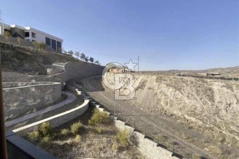 MEBUSKENT SİTESİNDE ARA KATTA YAPILI 2+1  SATILIK DAİRE