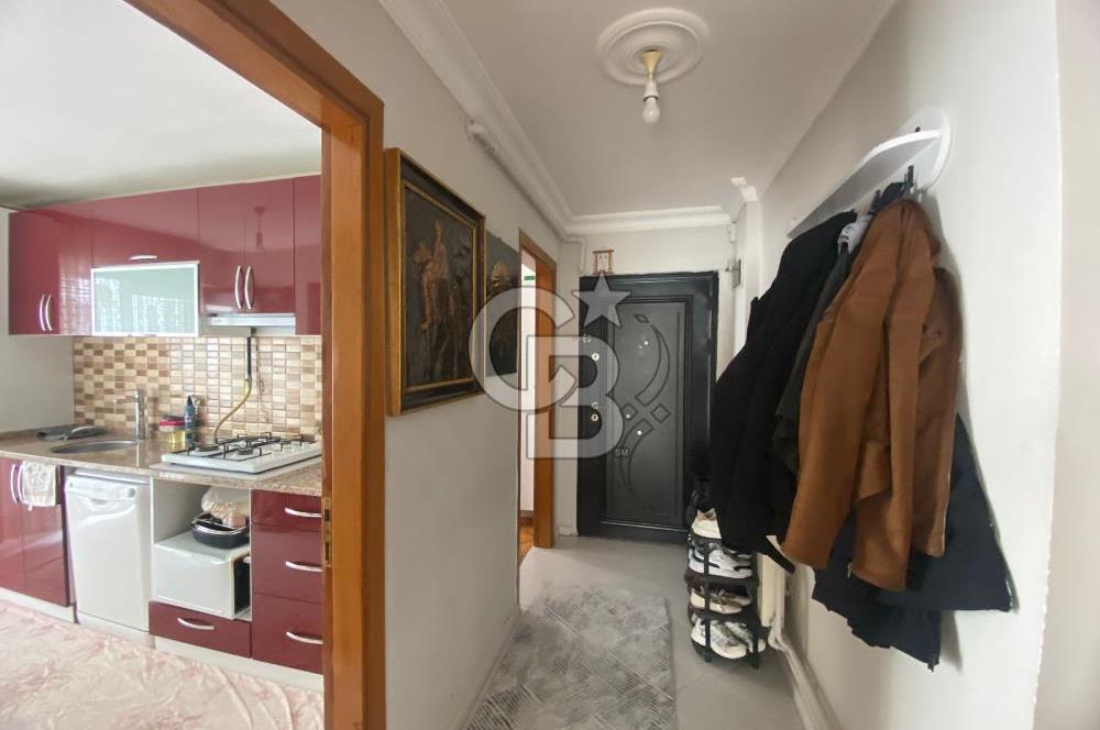 BOSTANLI AKBANK SOKAĞINDASAHİLE TRAMVAYA YAKIN SATILIK 3+1 DAİRE