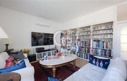 Urla Kalabak Çamlıbel Sitesinde 780 m² Arsa İçinde 3+1 Villa