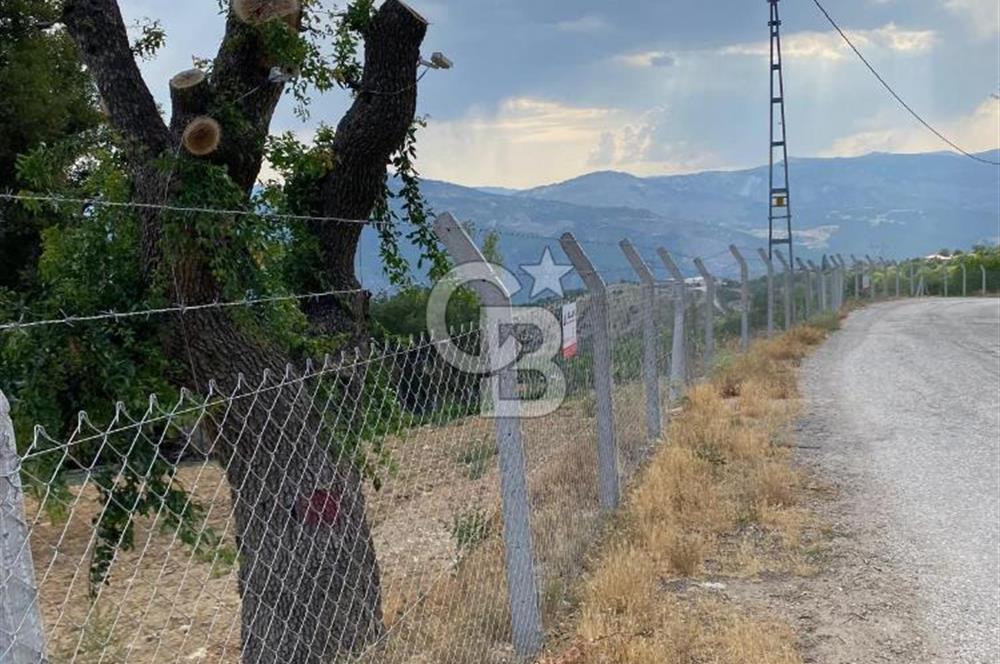 ERMENEK MERKEZDE KİRALIK HAZIR AHIR VE ARAZİ 