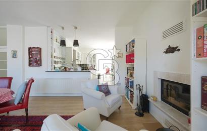 Urla Kalabak Çamlıbel Sitesinde 780 m² Arsa İçinde 3+1 Villa