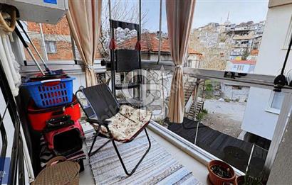 KARABAĞLAR AYDIN MAHALLESİNDE MERKEZİ KONUMDA 2+1 DAİRE