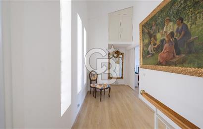 Urla Kalabak Çamlıbel Sitesinde 780 m² Arsa İçinde 3+1 Villa