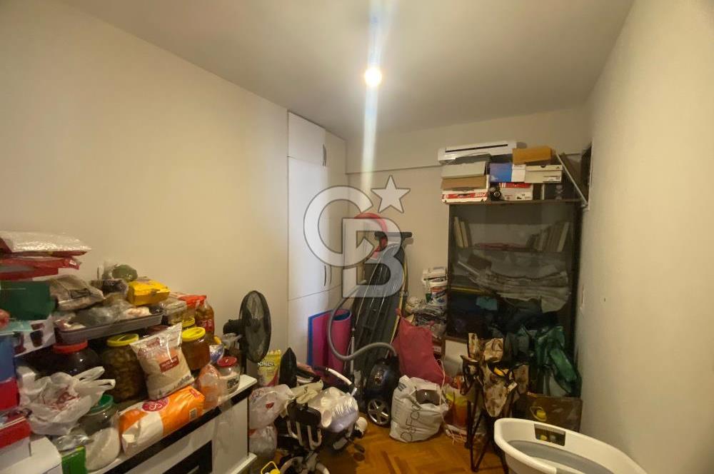 BOSTANLI AKBANK SOKAĞINDASAHİLE TRAMVAYA YAKIN SATILIK 3+1 DAİRE