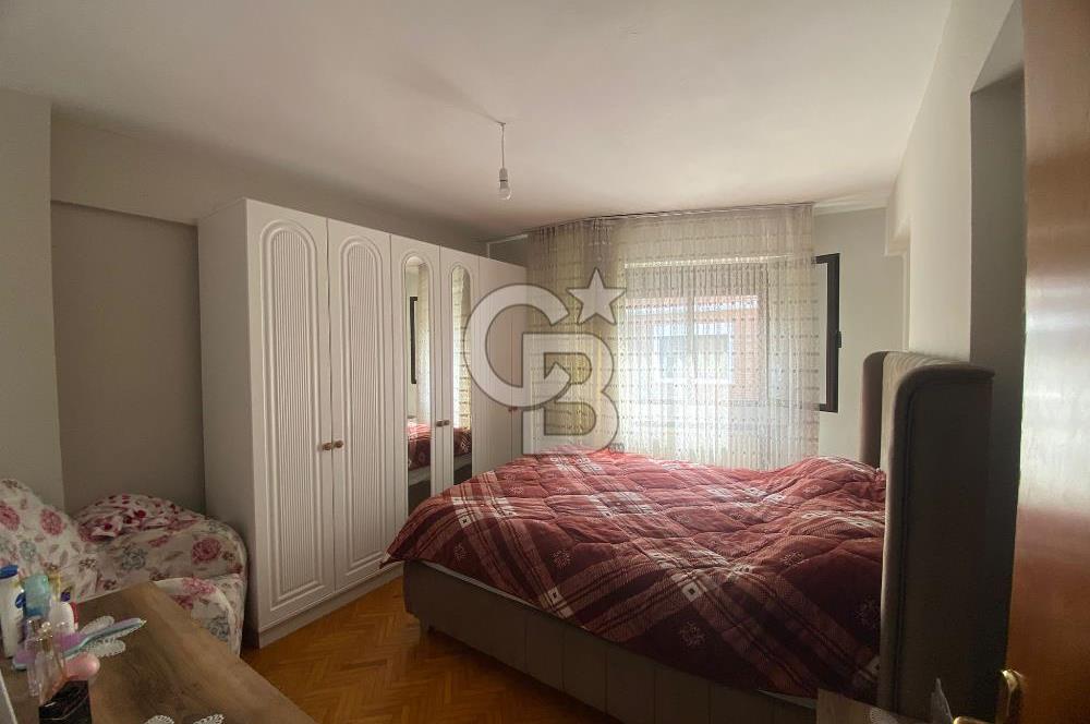 BOSTANLI AKBANK SOKAĞINDASAHİLE TRAMVAYA YAKIN SATILIK 3+1 DAİRE