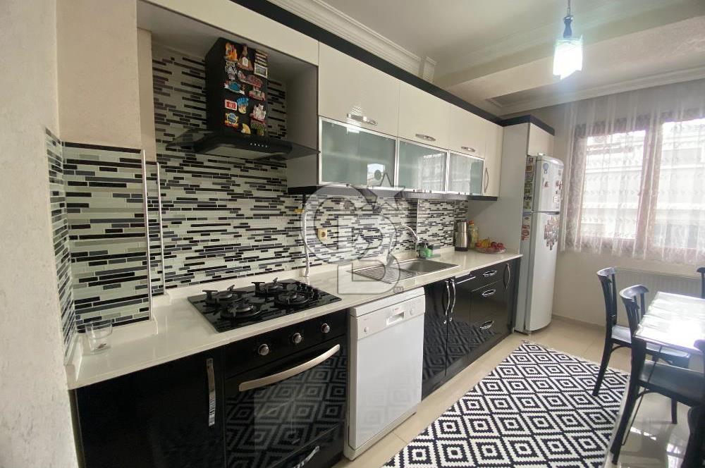 KARŞIYAKA FİKRİ ALTAY MAHALLESİ'NDE SATILIK 4+1 DUBLEX DAİRE