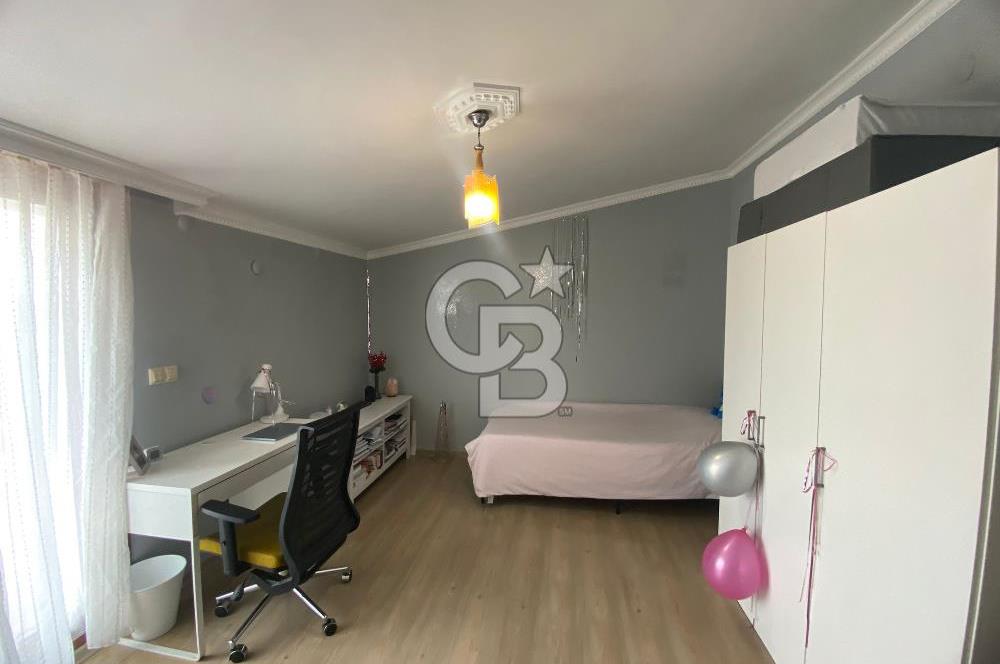 KARŞIYAKA FİKRİ ALTAY MAHALLESİ'NDE SATILIK 4+1 DUBLEX DAİRE