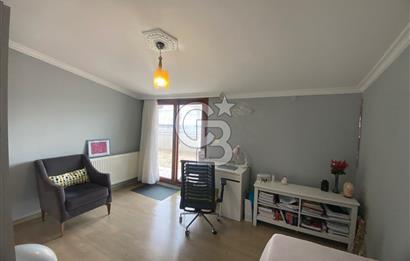 KARŞIYAKA FİKRİ ALTAY MAHALLESİ'NDE SATILIK 4+1 DUBLEX DAİRE